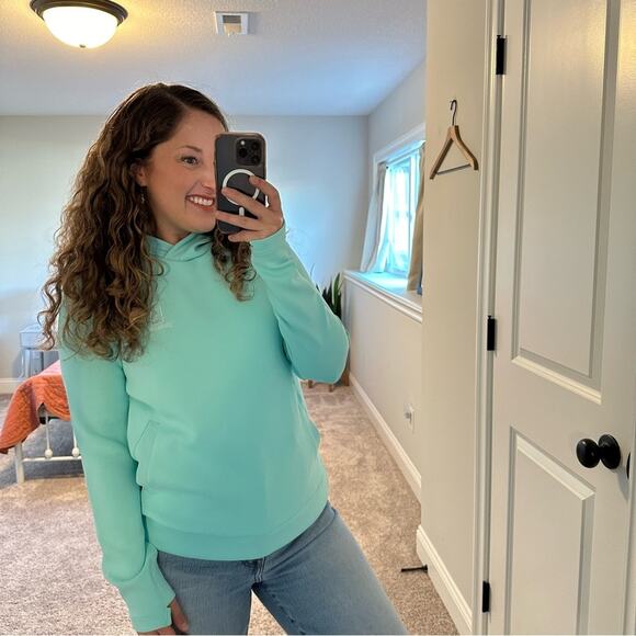 TPC Deere Run Bright Blue Hoodie Sweatshirt Scuba Material Medium Golf - Picture 2 of 11